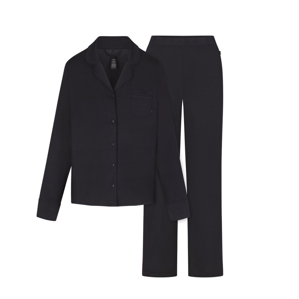 NWT Skims Sleep Long Sleeve Button Up Set